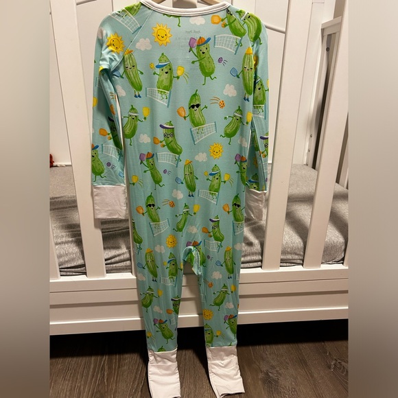 Little Sleepies pickle power zippy NWT 18-24 months - Picture 2 of 3